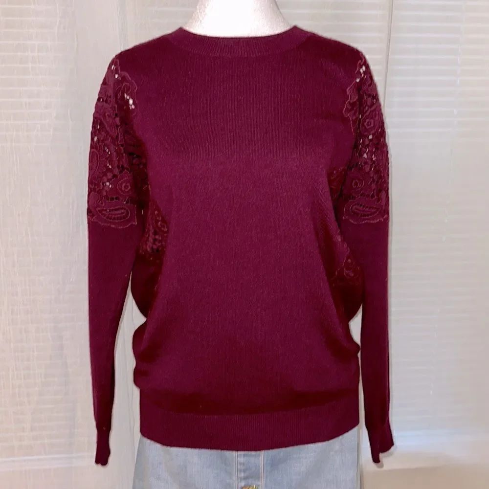 Ted Baker 3 M Tae Burgundy Scoop Neck Merino Wool Shoulder Lace KnitโSweater - Picture 3 of 15